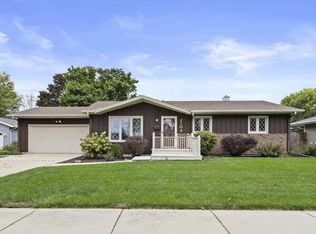 2104 Schaller St, Janesville, WI