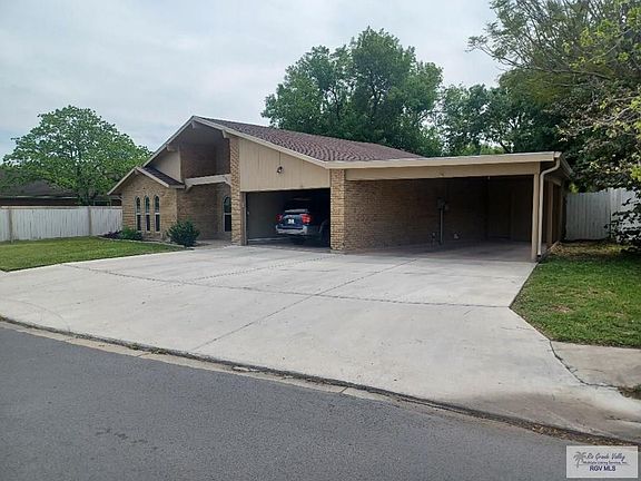 3rd image of 2506 Mariposa Ln