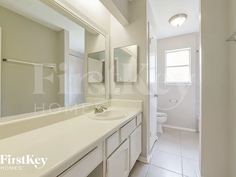 22219 Oakhill Gate Dr — Photo 13