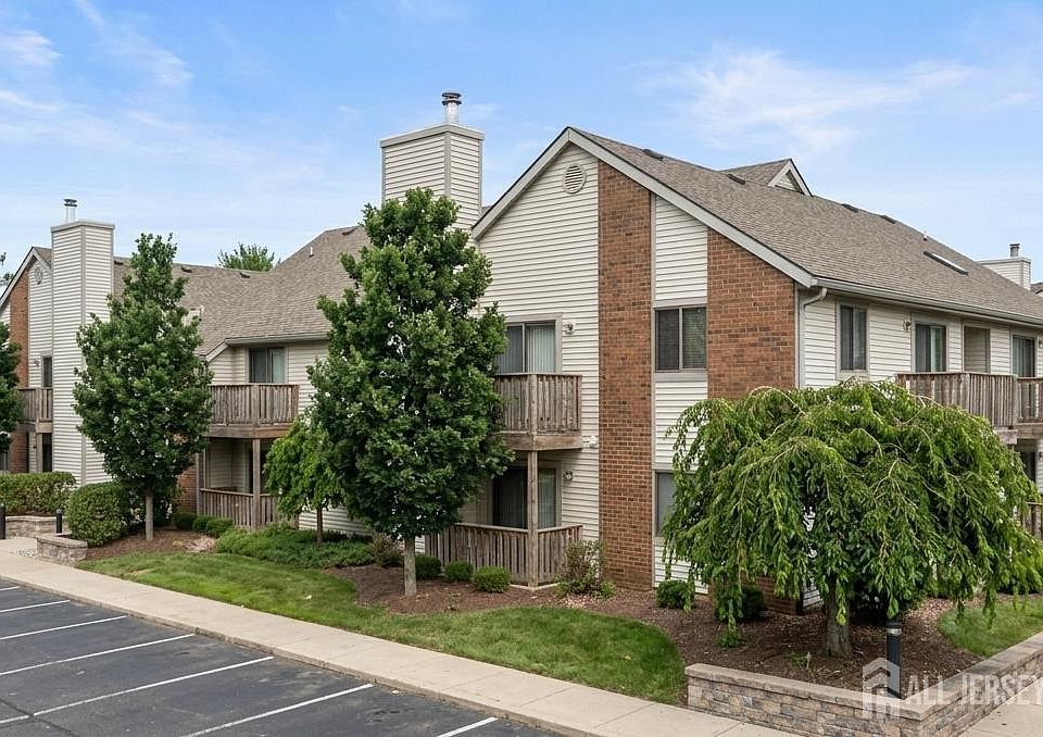 1st image of 4707 Ravens Crest Dr