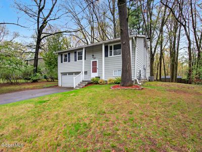 34 Orenda Spring Drive, Saratoga Springs, NY, 12866