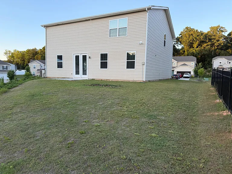 7024 Maple Run Cir — Photo 10