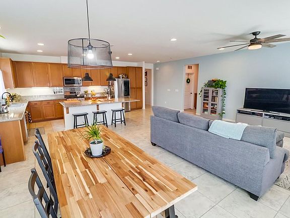 4th image of 1193 Tangelos Pl