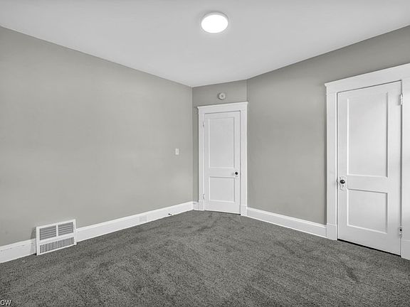 5th image of 3610 E 140th St #2