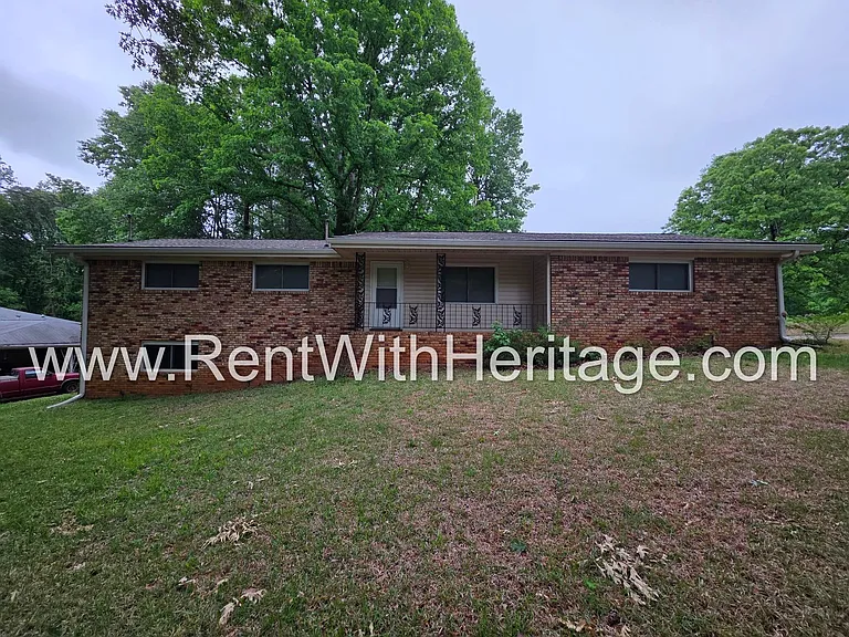 6190 Knights Ln — Photo 1