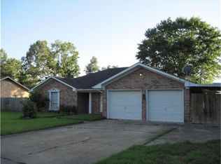40 Beeson Ave, Shepherd, TX 77371
