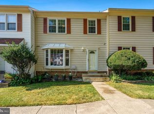 7302 Rolling Oak Ln, Springfield, VA 22153