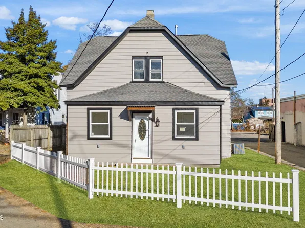 83 Church Street, Keansburg, NJ 07734