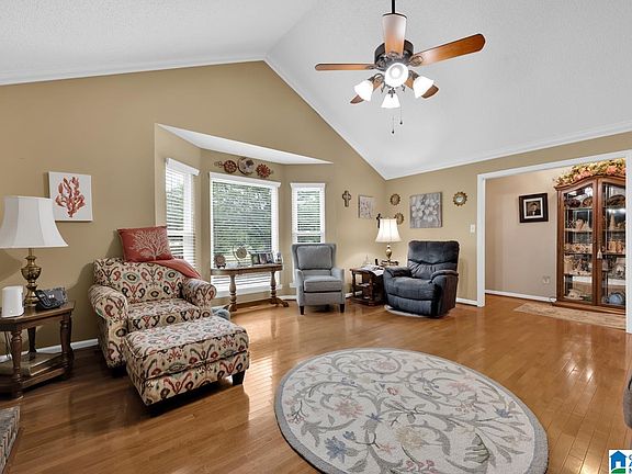 4th image of 5223 Tyler Oaks Dr