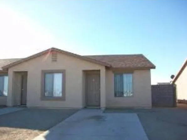 10545 W Heather Dr, Arizona City, AZ 85123