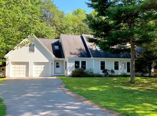 30 Beech Dr, Brunswick, ME 04011