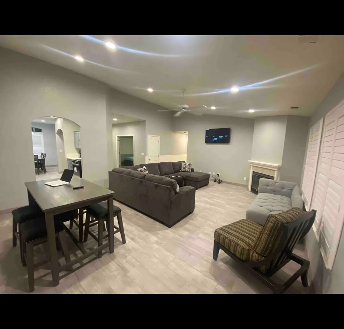 1209 Fairway Dr — Photo 2