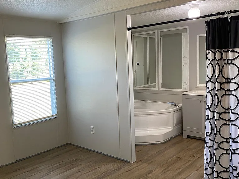 4427 Ryals Rd — Photo 11