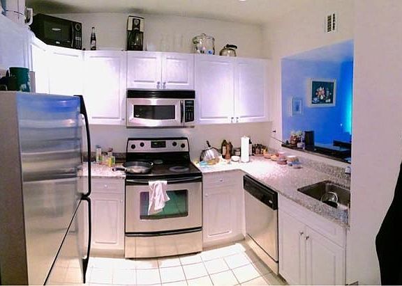 5th image of 1 Cityview Ln Unit 714