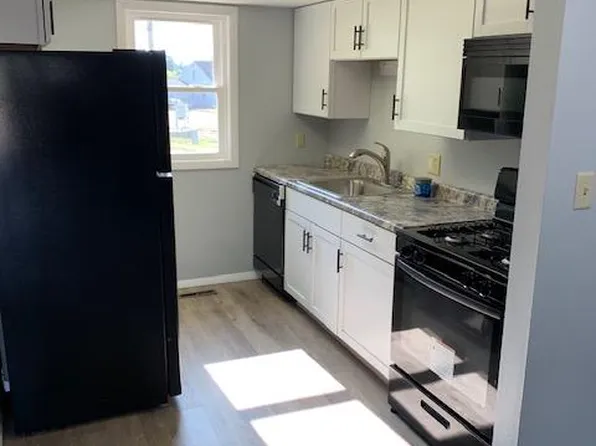 16222 Lima Rd #4, Huntertown, IN 46748