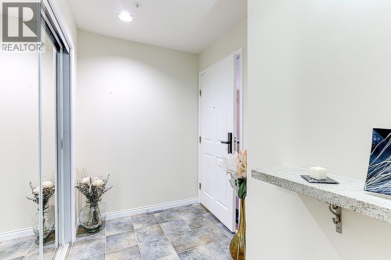Delta Apartment for rent - 2 Bedrooms — photo 23