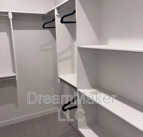 2819 Clifton Ter — Photo 16