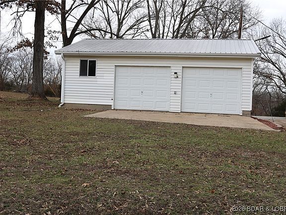 2nd image of 28660 Crestline Rd