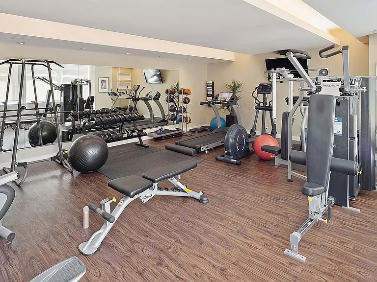163 Washington Ave #12C — Photo 4
