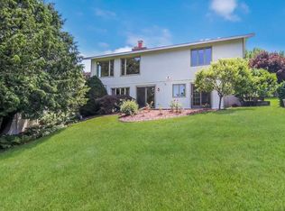 5190 Highland Dr, Traverse City, MI 49685
