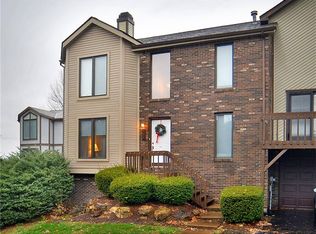 504 Spring Run Dr, Monroeville, PA 15146