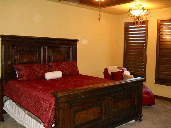 5th image of 5307 Half Moon Cir