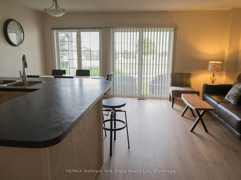 162 Settlers Way #49 — Photo 7