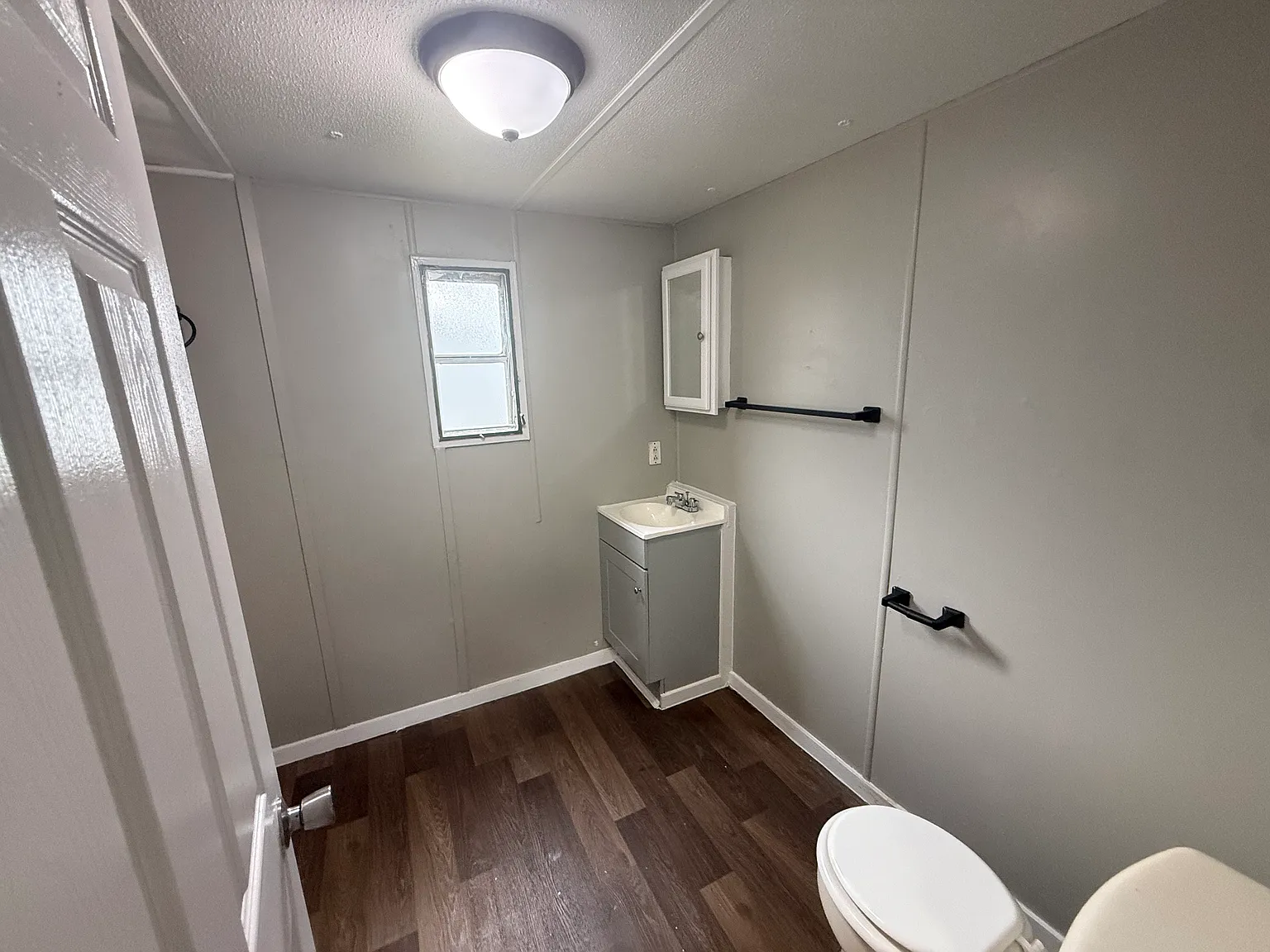 3 bed, $825 — Photo 3