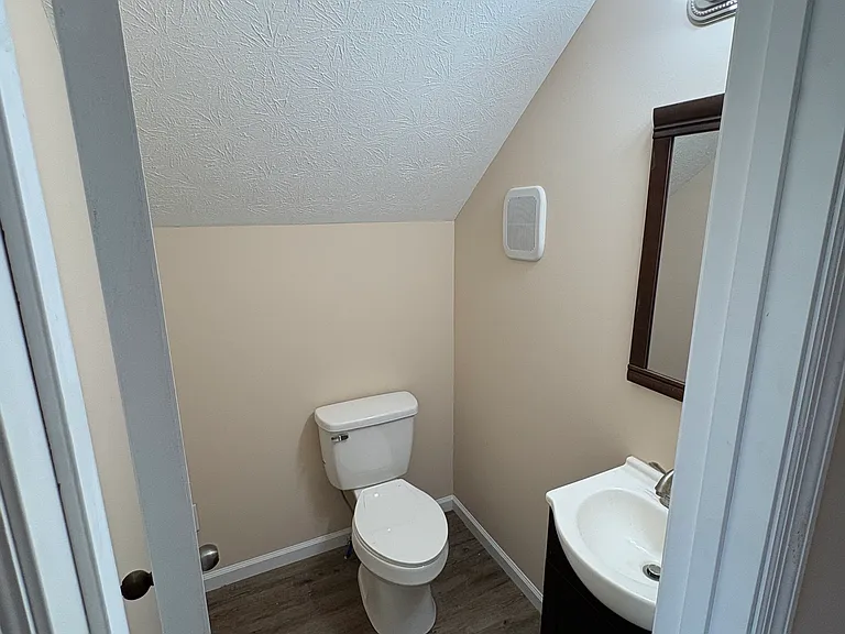 116 Jameson Pl — Photo 14