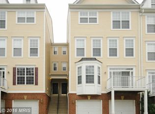 2520 Pascal Pl #204, Oak Hill, VA 20171