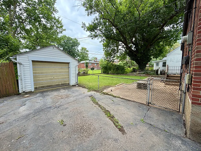 8350 Orchard Ave — Photo 12