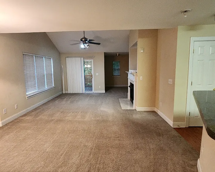 6832 Park Place Dr — Photo 2
