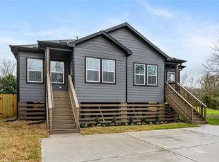 10317 Teneha Dr #A, Houston, TX 77033