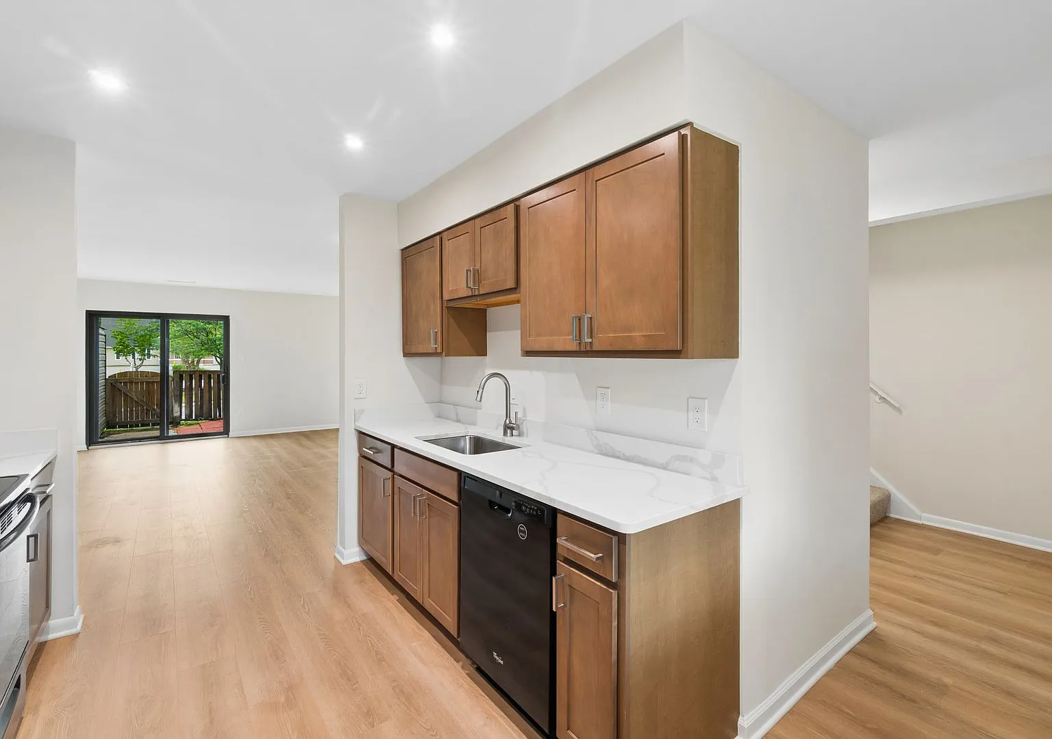 Coming soon! Townhome in Saltaire! — Photo 2