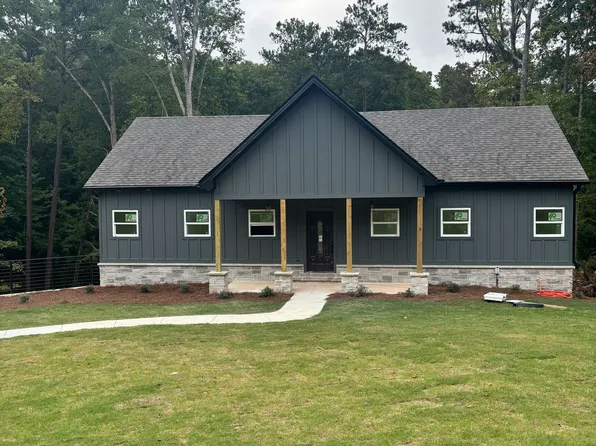 211 Mitchell Rd, Covington, GA 30014