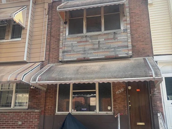 2633 S Alder St, Philadelphia, PA 19148