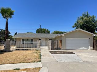 5739 N 7th St, Fresno, CA 93710