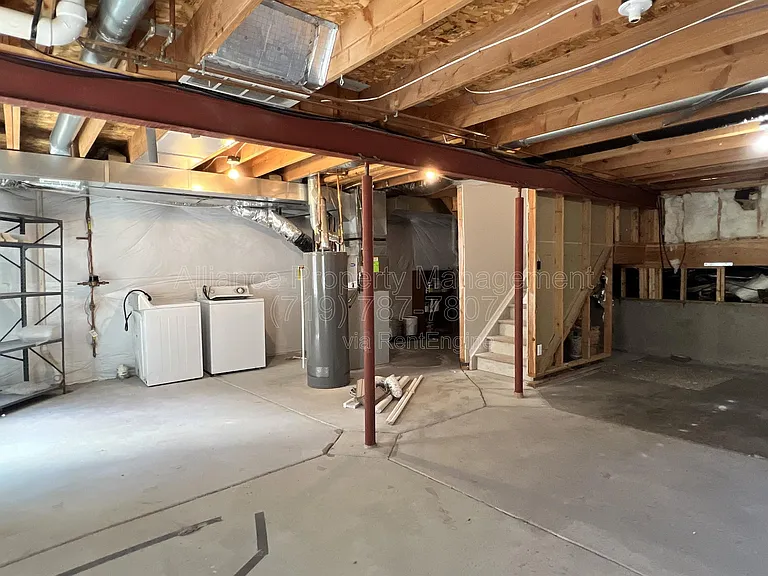 5671 Vermillion Bluffs Dr — Photo 36