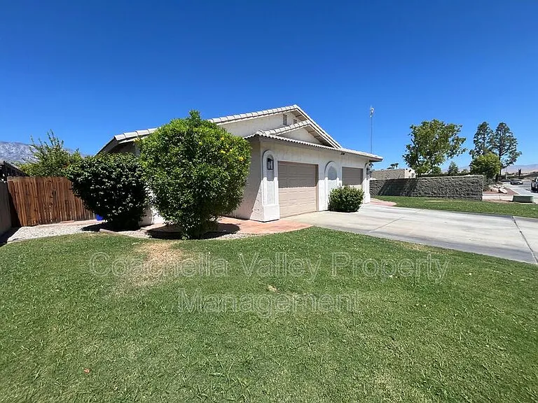 32205 Cielo Vista Rd #B — Photo 3