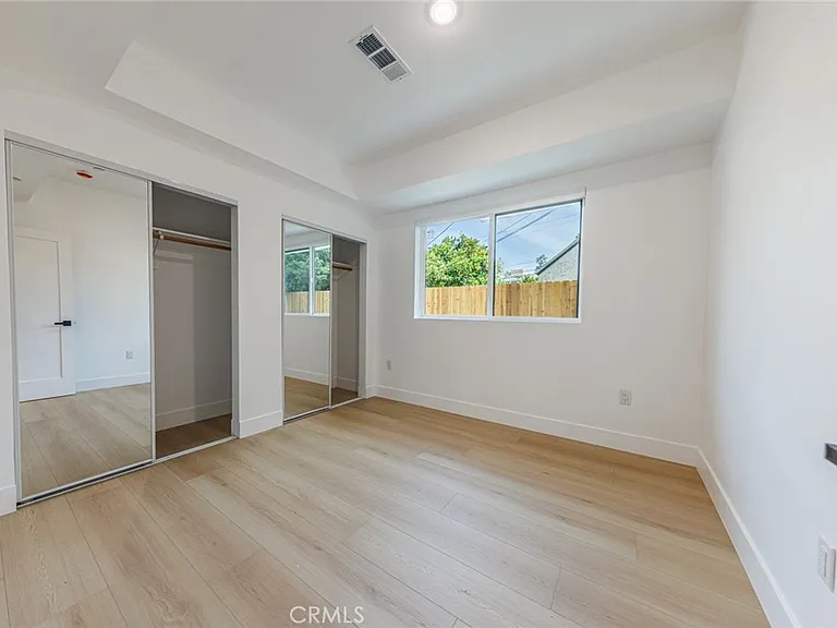 1065 S Corning St #C — Photo 14