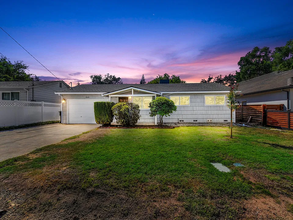 3645 Hollister Ave