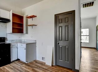 1303 S Scullin Ave, Denison, TX 75020