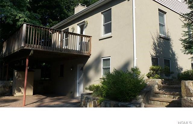 Welcome to 220 Grand Street - one of four houses tucked away