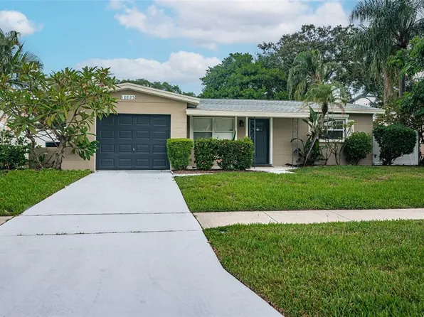 10823 87th Ave, Seminole, FL 33772