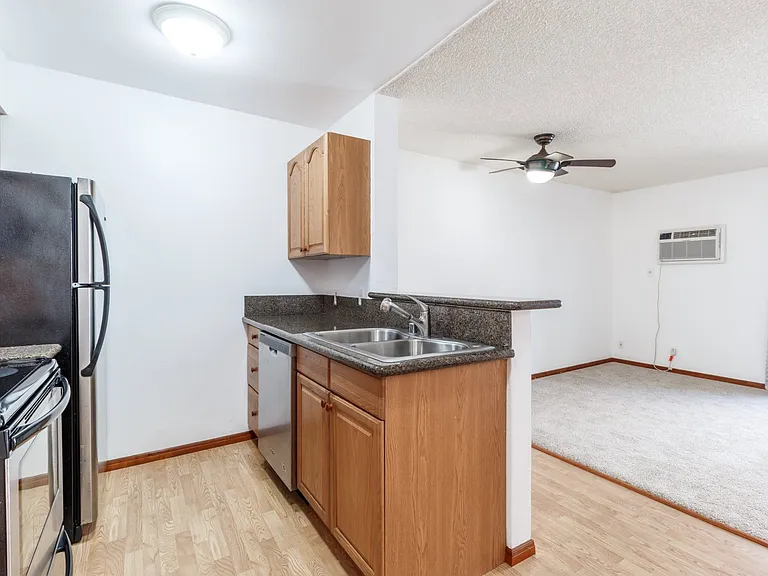 20234 Cantara St #231 — Photo 7