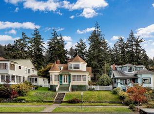 331 S Forest St, Bellingham, WA 98225