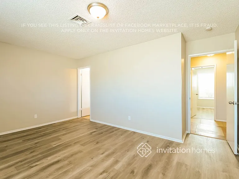 6340 W Grandview Rd — Photo 10