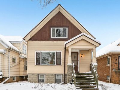 3228 South 15th STREET, Milwaukee, WI, 53215
