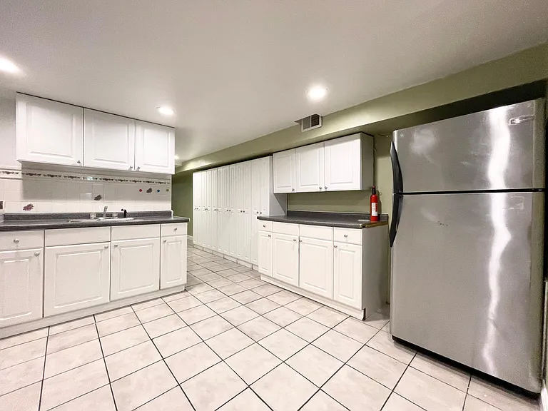 4640 Sansom St #1A — Photo 22