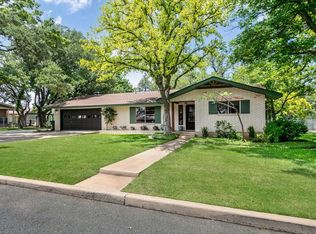 108 Cristol Dr, Fredericksburg, TX 78624